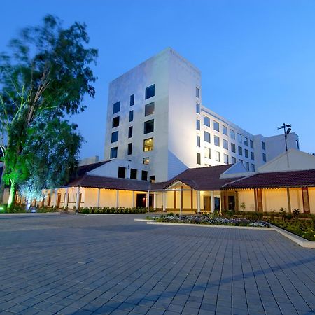 Chanakya Bnr Hotel Ranchi Exterior foto