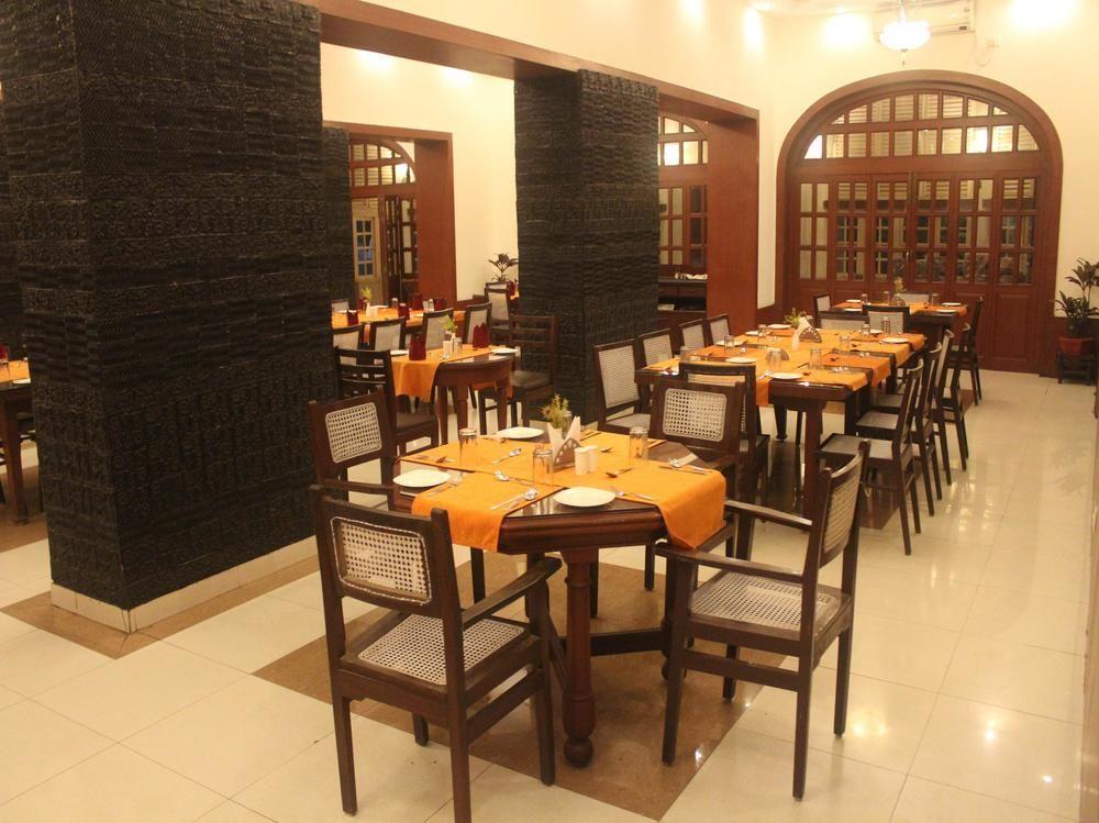 Chanakya Bnr Hotel Ranchi Exterior foto