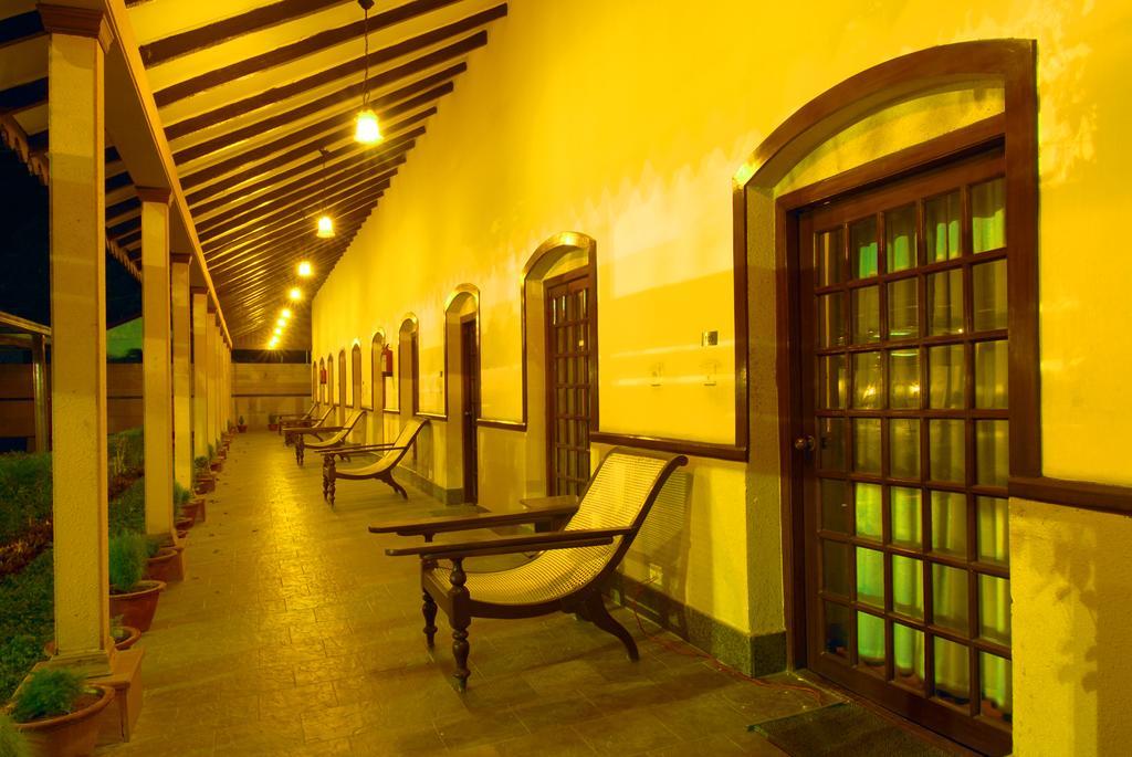 Chanakya Bnr Hotel Ranchi Exterior foto