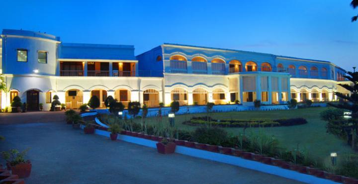 Chanakya Bnr Hotel Ranchi Exterior foto