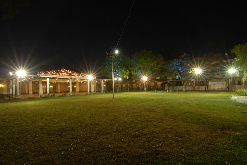 Chanakya Bnr Hotel Ranchi Exterior foto