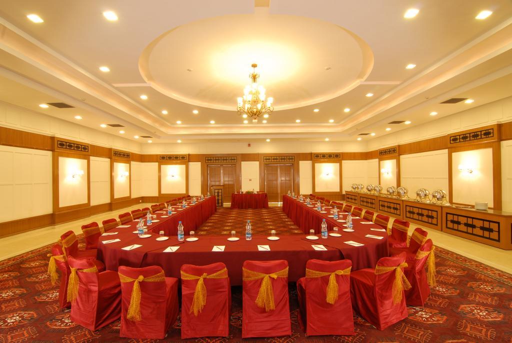 Chanakya Bnr Hotel Ranchi Exterior foto