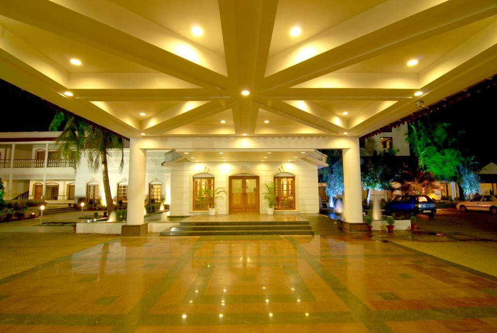 Chanakya Bnr Hotel Ranchi Exterior foto