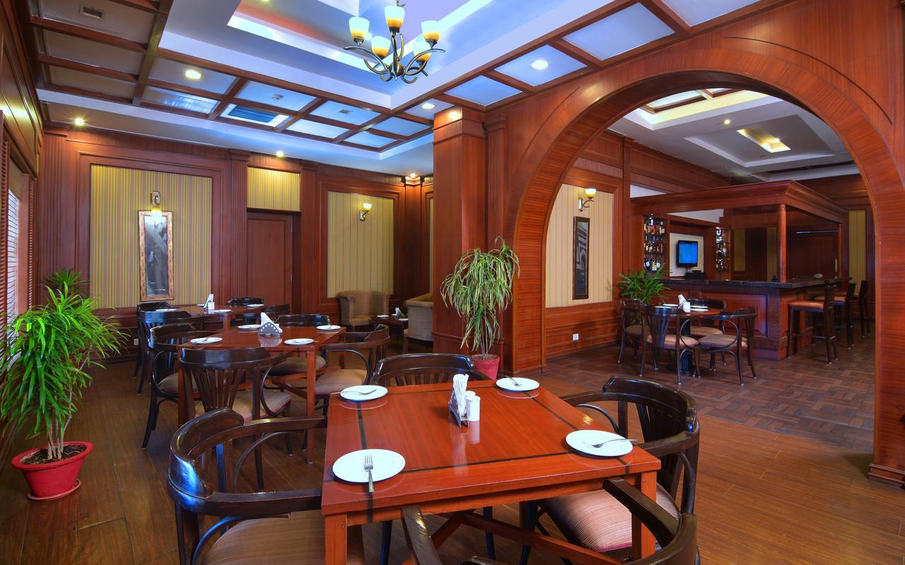 Chanakya Bnr Hotel Ranchi Exterior foto
