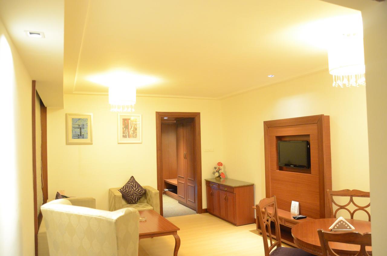 Chanakya Bnr Hotel Ranchi Exterior foto
